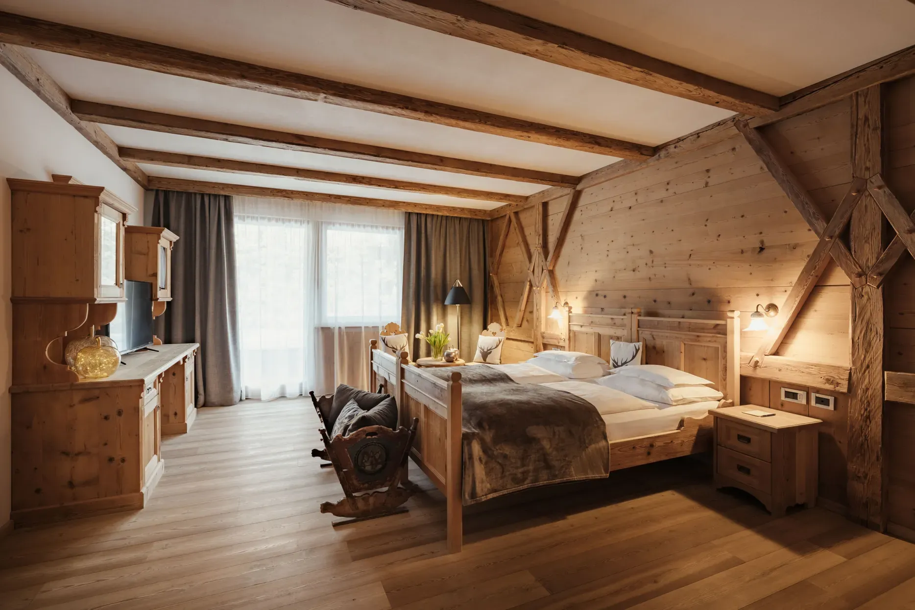 Alex Moling Antines Rooms 2