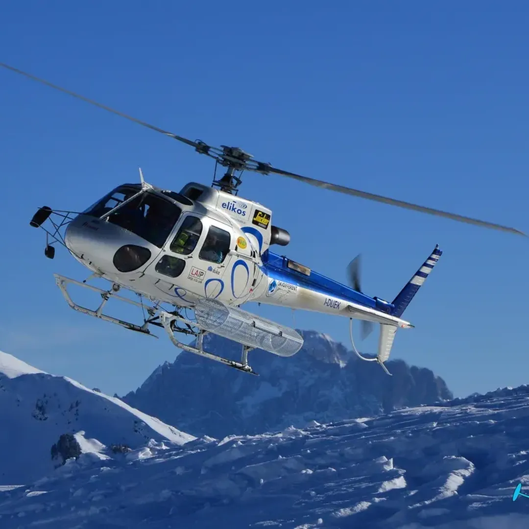 Helicopter tour dolomites