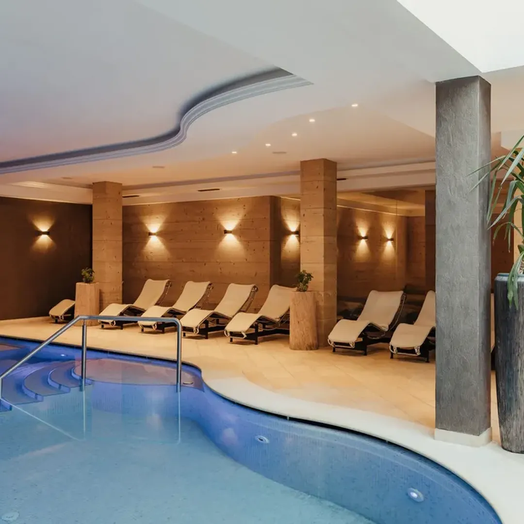 Dettaglio piscina coperta